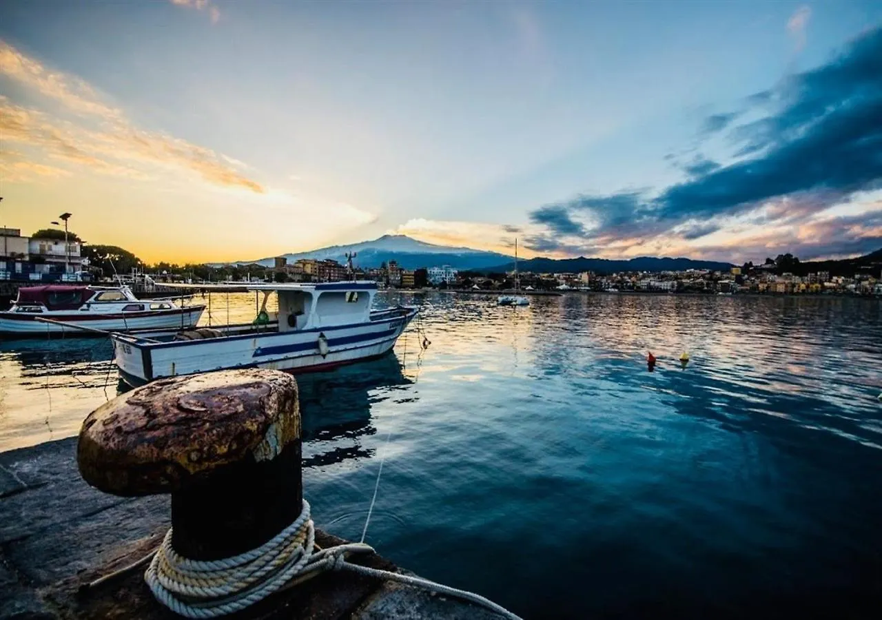 New Naxos Village Giardini Naxos Bed & Breakfast
