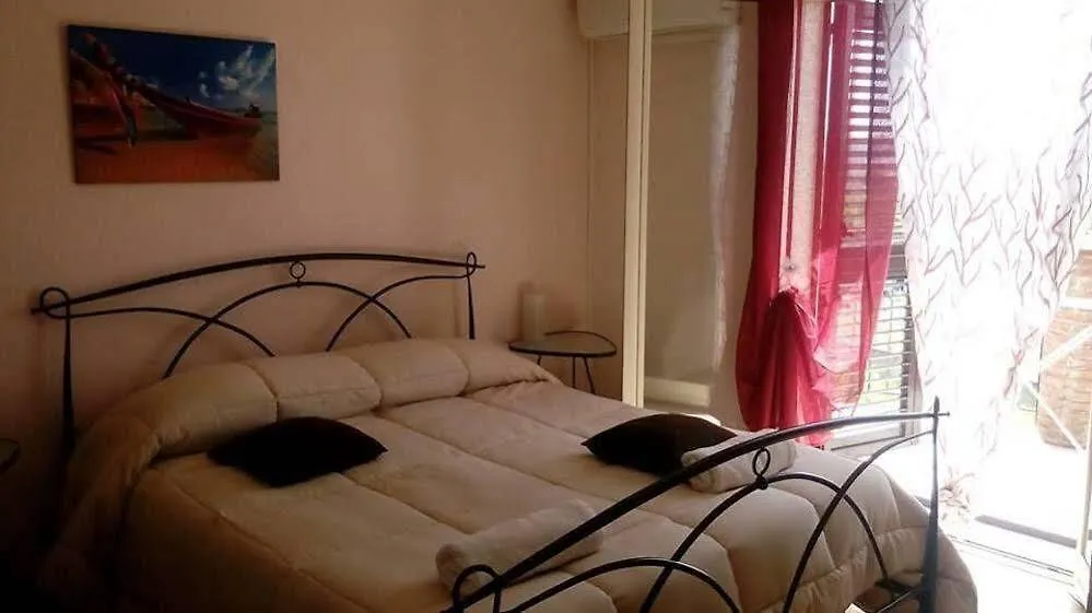 Bed & Breakfast New Naxos Village Giardini Naxos