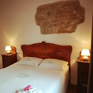 La Corte Del Segrino Bed & Breakfast Canzo